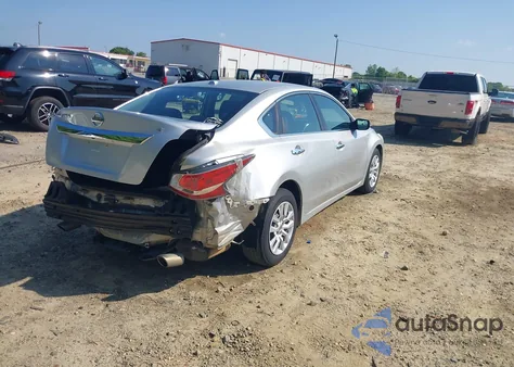 2015 Nissan Altima 2.5/2.5 S/2.5 Sl/2.5 Sv из США, поврежденный, VIN 1N4AL3AP8FN892363